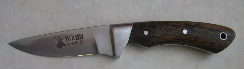 Cikkszm 2011w-2 pengehossz:10cm vastagsg:4mm anyag:440C nyl:wenge